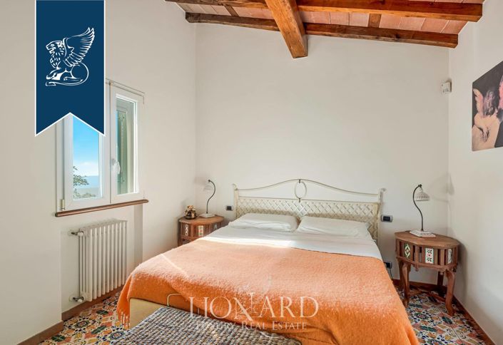 Image No.24-3 Bed Villa for sale