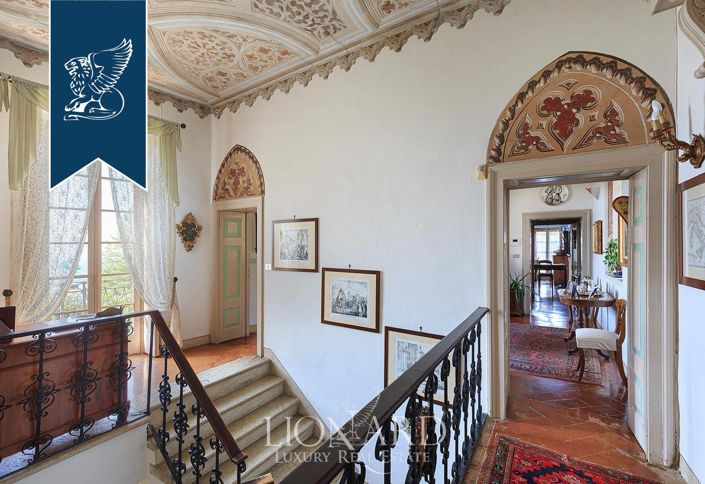 Image No.36-5 Bed Villa for sale