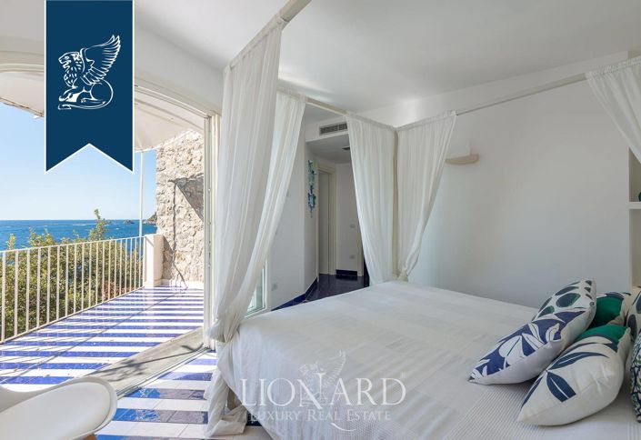 Image No.38-4 Bed Villa for sale
