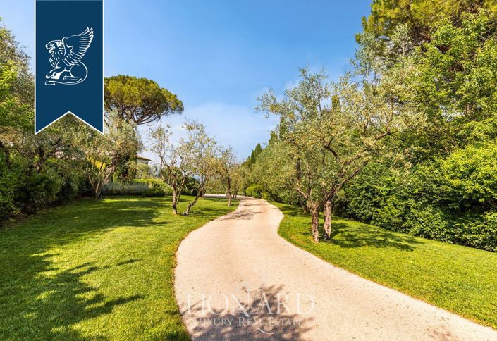 Image No.27-5 Bed Villa for sale