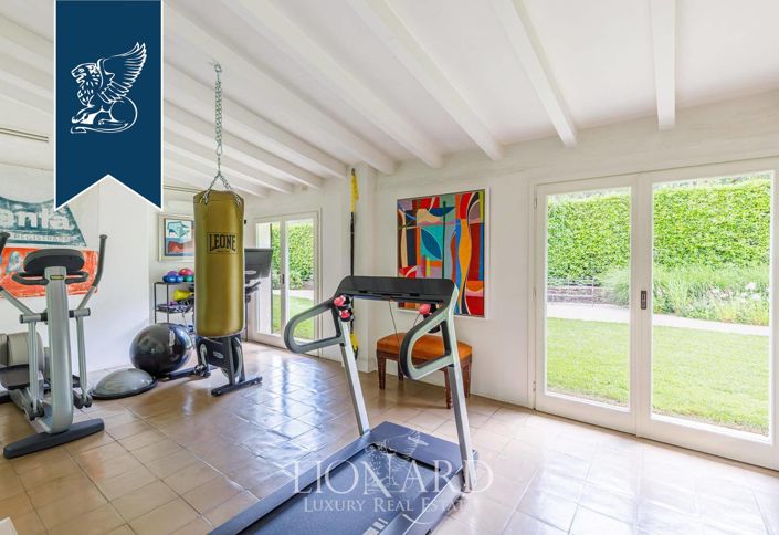Image No.56-5 Bed Villa for sale