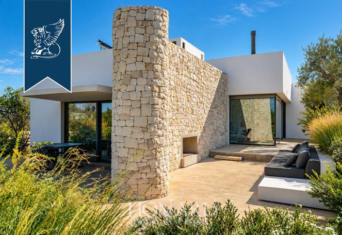 Image No.13-3 Bed Villa for sale