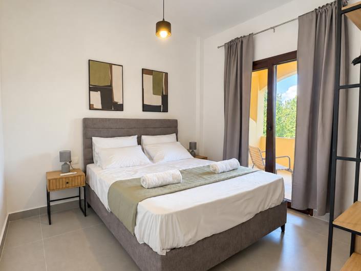 Image No.21-2 Bed Apartment for sale