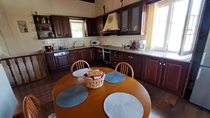 Image No.3-4 Bed Villa for sale