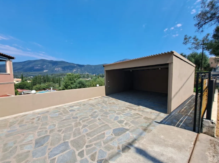 Image No.2-4 Bed Villa for sale