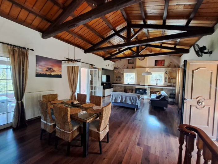 Image No.10-4 Bed Villa for sale