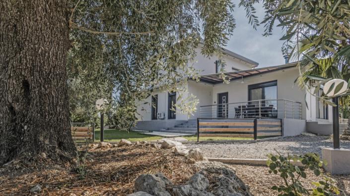 Image No.6-4 Bed House for sale