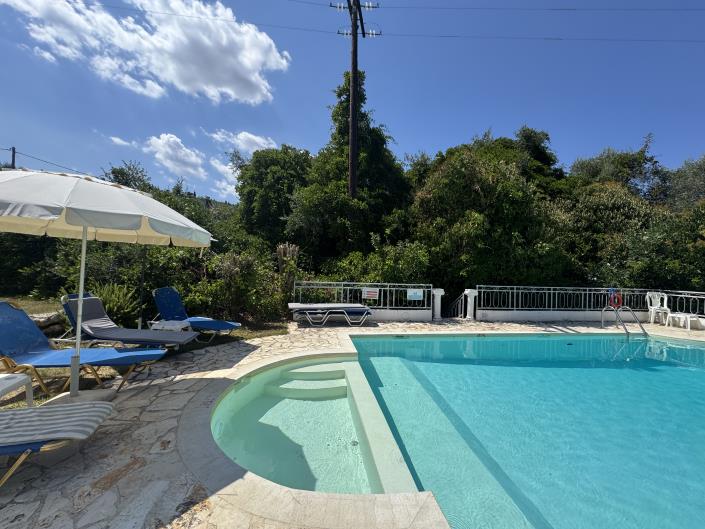 Image No.8-6 Bed Apartment for sale