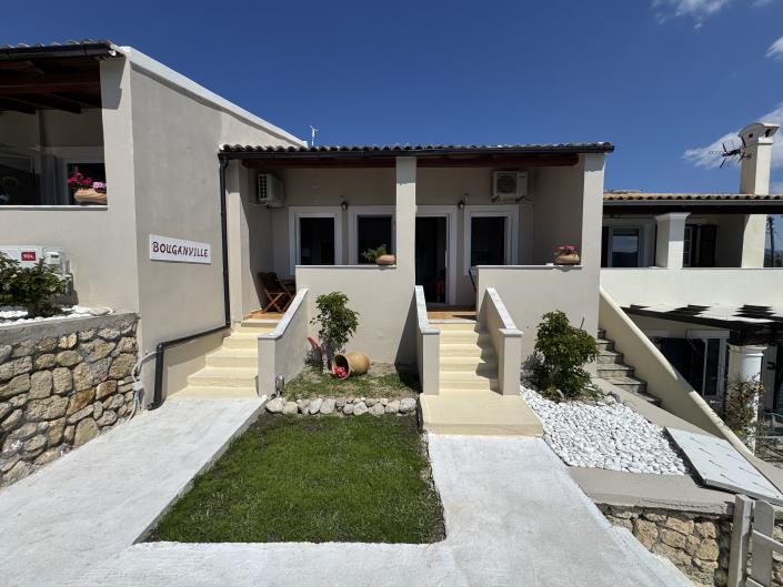 Image No.1-2 Bed House for sale