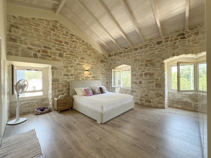 Image No.10-3 Bed House/Villa for sale