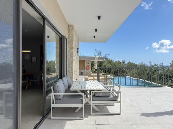 Image No.18-Villa de 4 chambres à vendre à Nissaki