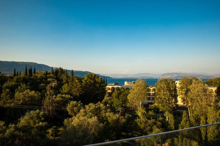 Image No.2-Villa de 5 chambres à vendre à Gouvia