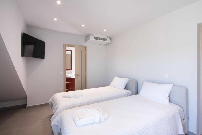 Image No.35-Villa de 5 chambres à vendre à Gouvia