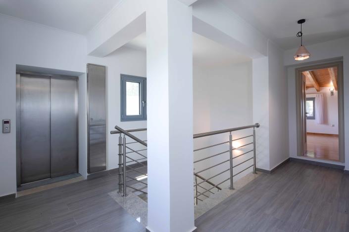 Image No.47-Villa de 5 chambres à vendre à Gouvia