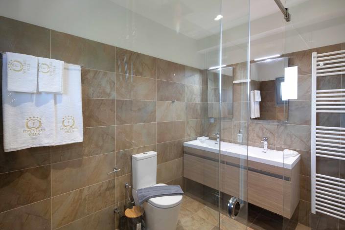 Image No.52-Villa de 5 chambres à vendre à Gouvia