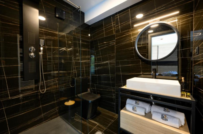 Image No.24-Villa de 3 chambres à vendre à Mesoggi