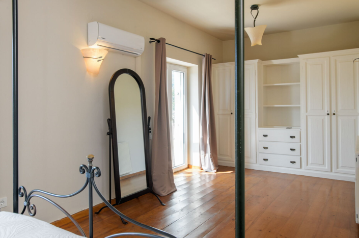 Image No.20-3 Bed Villa for sale