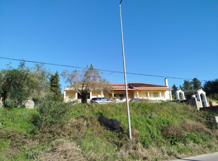 Image No.3-Appartement de 4 chambres à vendre à Corfou