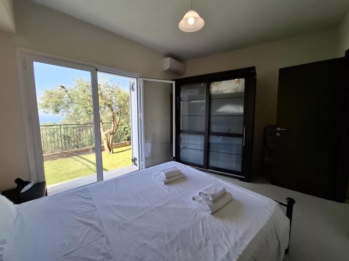 Image No.33-2 Bed Villa for sale