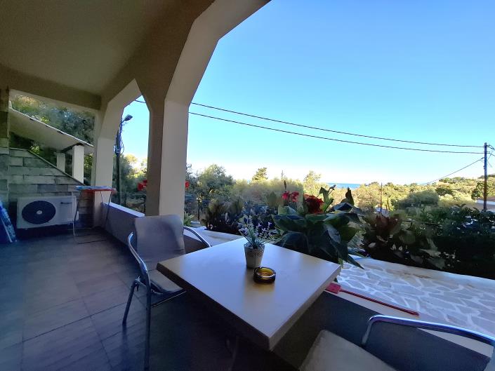 Image No.4-7 Bed House for sale