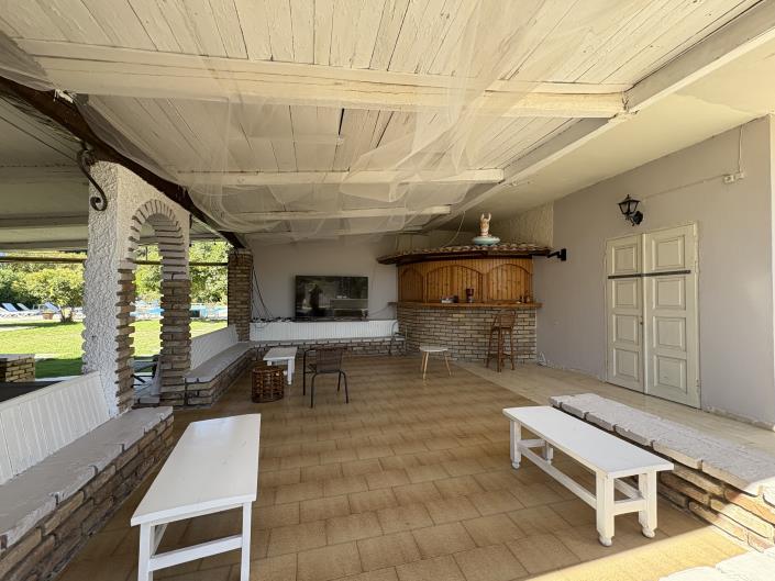 Image No.15-35 Bed House for sale