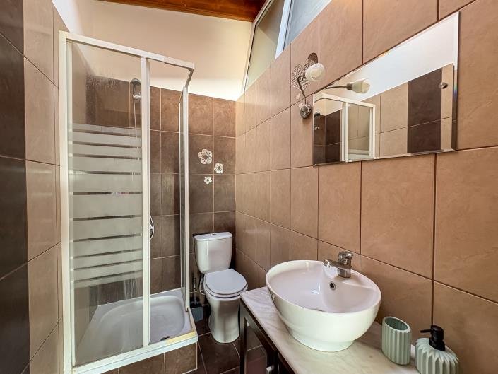 Image No.20-2 Bed Penthouse for sale