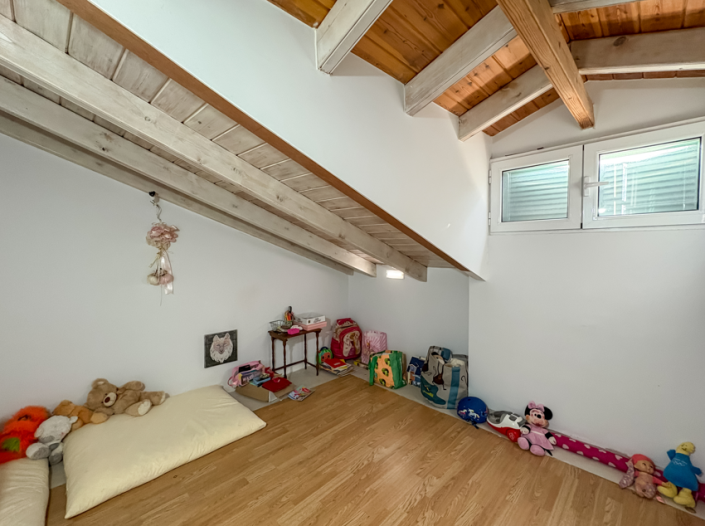 Image No.9-4 Bed Apartment for sale