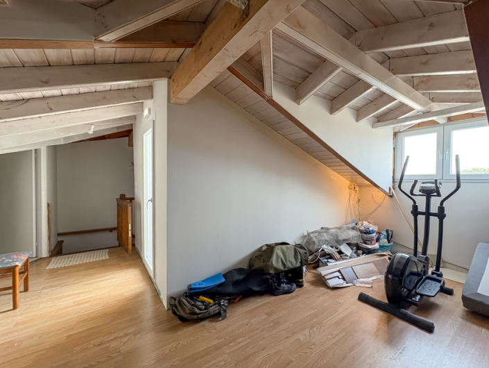 Image No.12-4 Bed Apartment for sale