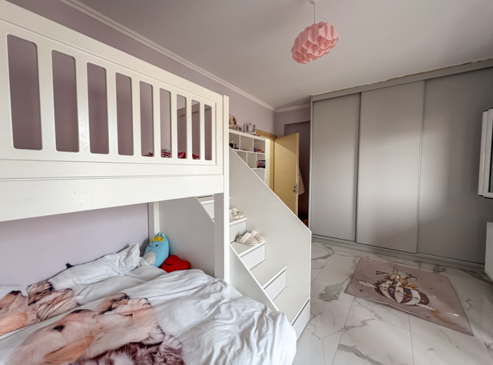 Image No.22-4 Bed Apartment for sale