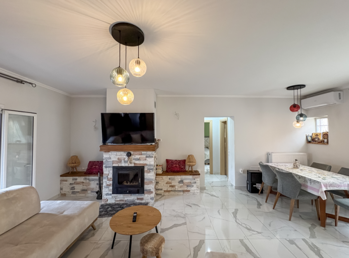 Image No.29-4 Bed Apartment for sale