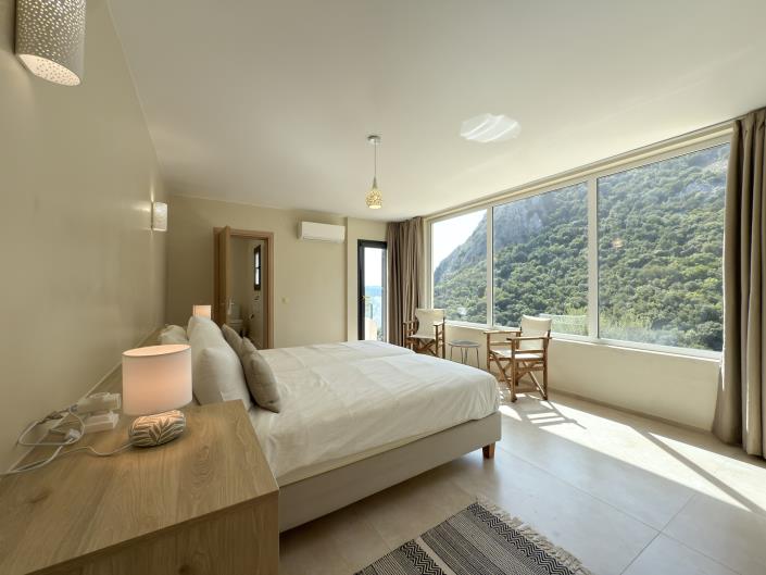 Image No.41-3 Bed Villa for sale