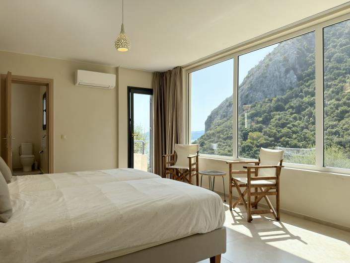 Image No.44-3 Bed Villa for sale