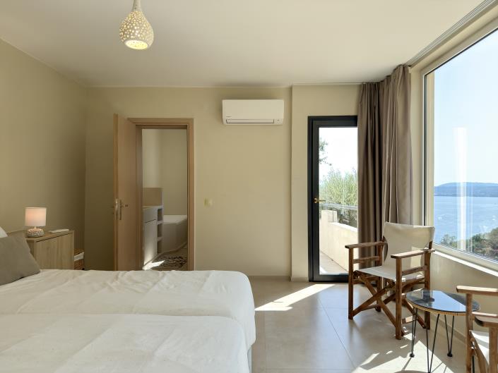 Image No.48-3 Bed Villa for sale