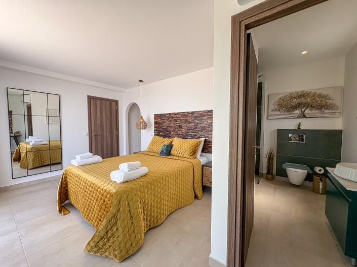 Image No.27-4 Bed Villa for sale