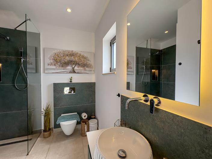 Image No.35-4 Bed Villa for sale