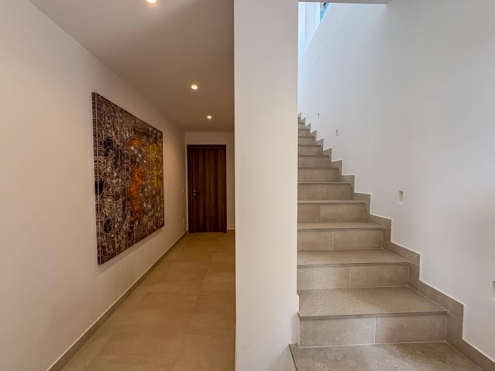 Image No.25-4 Bed Villa for sale