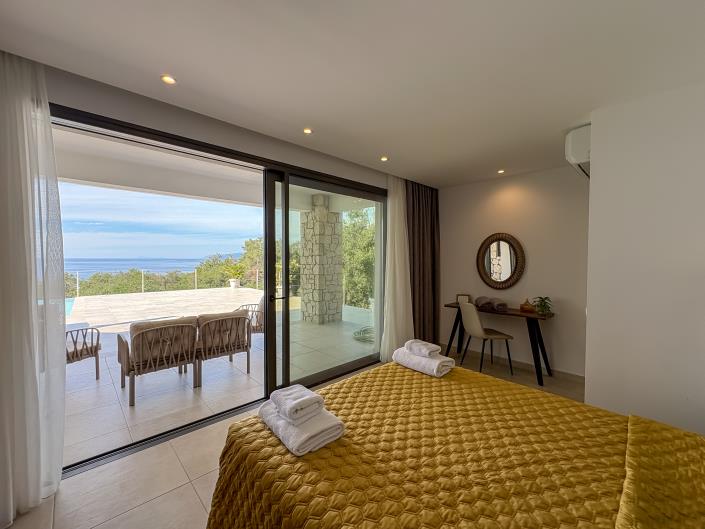 Image No.31-4 Bed Villa for sale