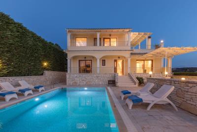 6--Christos-37