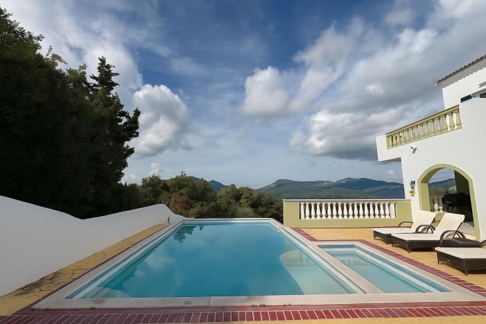 Image No.3-4 Bed Villa for sale