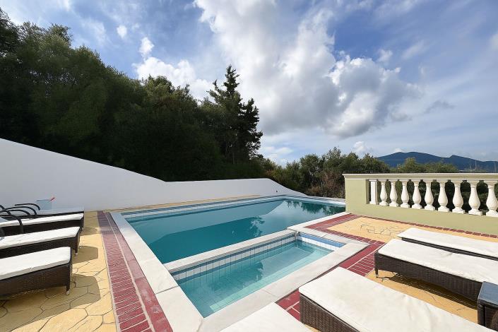 Image No.5-4 Bed Villa for sale