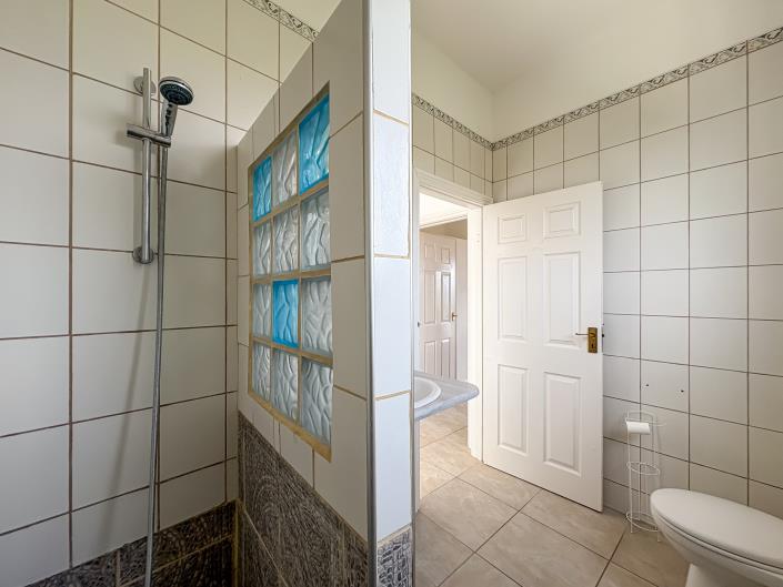 Image No.26-4 Bed Villa for sale