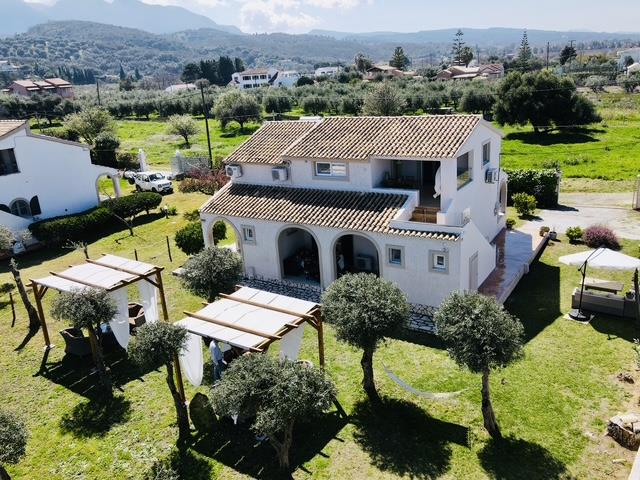 Image No.3-6 Bed Villa for sale