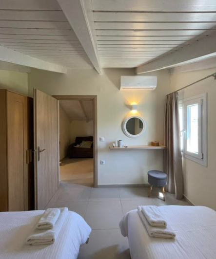 Image No.54-6 Bed Villa for sale