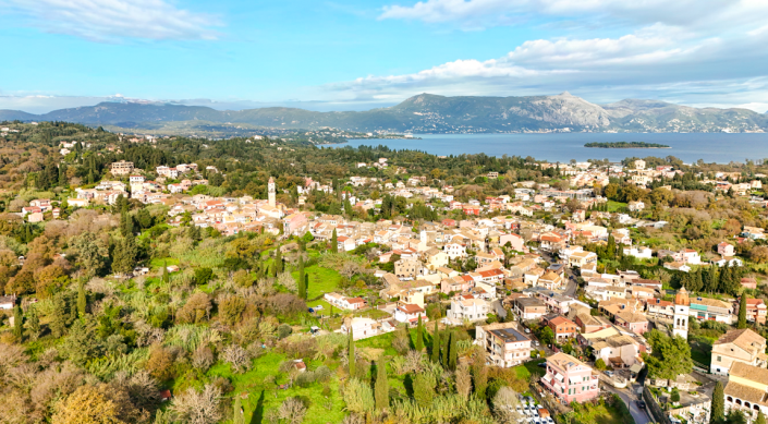 Image No.5-9 Bed House for sale