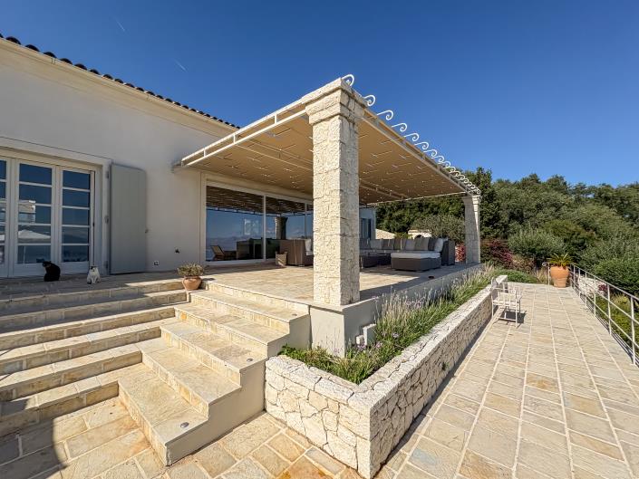 Image No.28-4 Bed Villa for sale