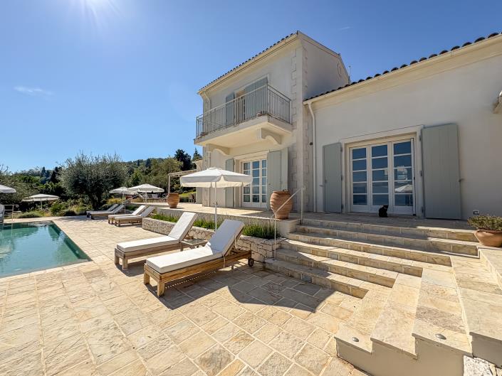 Image No.32-4 Bed Villa for sale