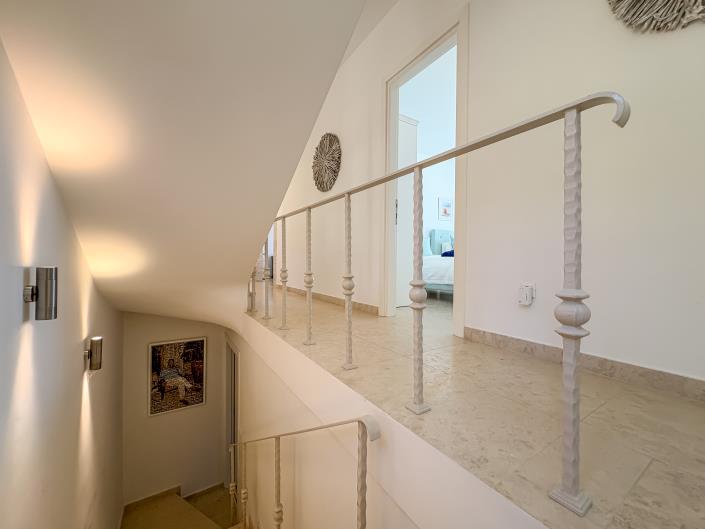 Image No.45-4 Bed Villa for sale