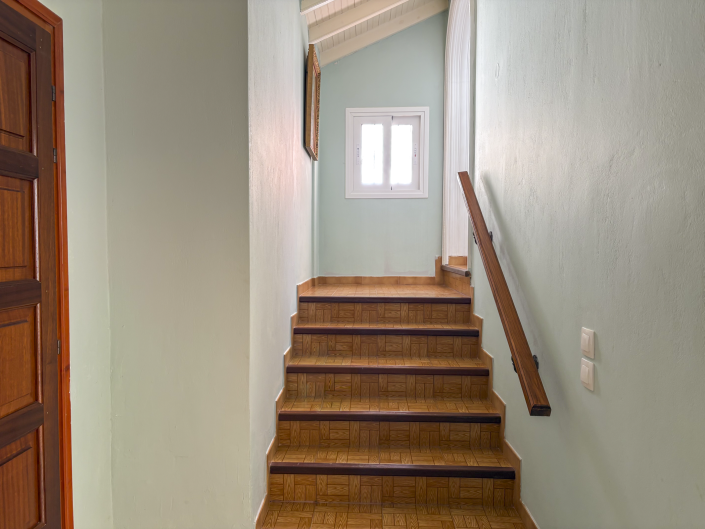 Image No.34-Villa de 4 chambres à vendre à Vigla