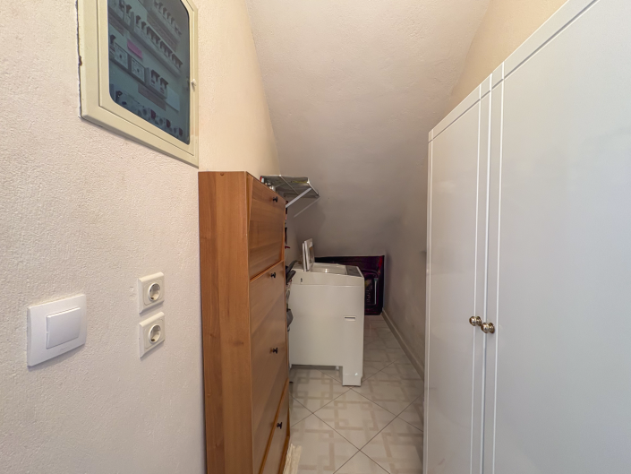 Image No.37-Villa de 4 chambres à vendre à Vigla