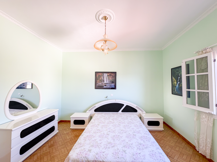 Image No.49-Villa de 4 chambres à vendre à Vigla